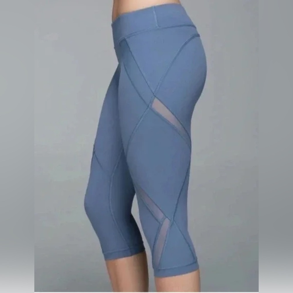 Lululemon “Cool to Street” leggings 6